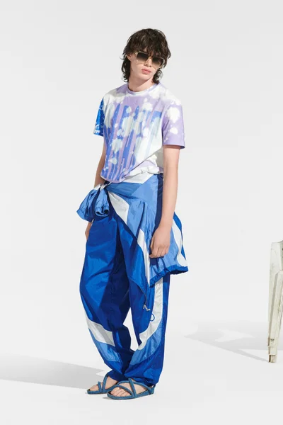 Look 3